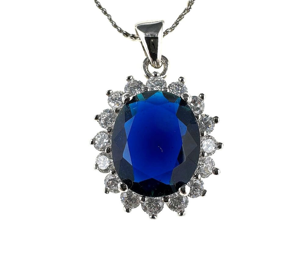 Vintage Blue Crystal Pendant Necklace Simulated Sapphire Silver Tone Chain 18"